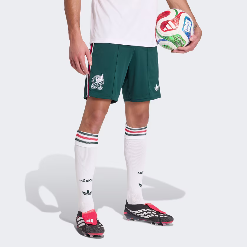 SHORTS VISITANTES SELECCIÓN NACIONAL DE MÉXICO 26